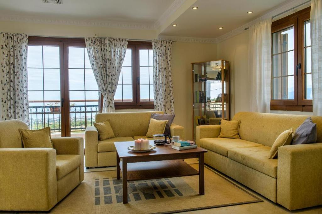 Olympus Pantheon Luxury Villas Leptokarya  Exterior photo
